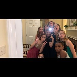 Meet your Posher, Ellie